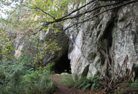 foto miniatura de la cueva llamada Valdecuevas